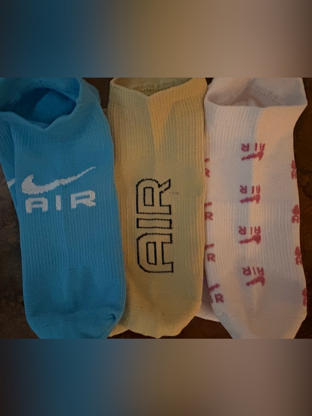NWOT Nike Air Low-Cut Athletic Socks - Blue, Yellow, White (3-Pack)